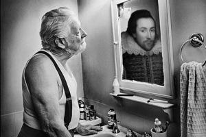 Tom Hussey mirror to FBG shakespeare.jpg
